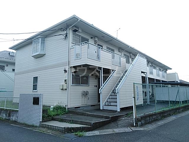 グランドハイツB棟
