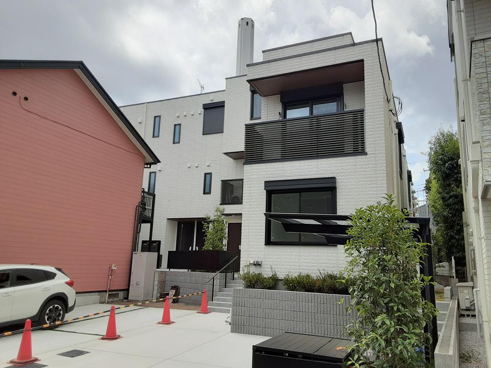 京王電鉄京王線 八幡山駅 徒歩18分 3階建 築3年