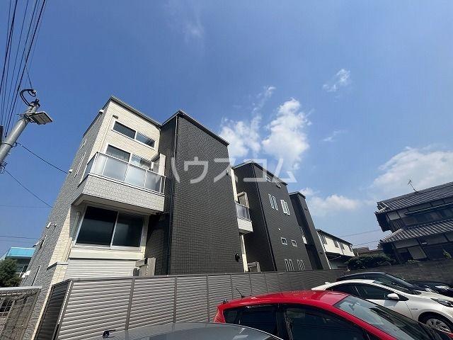 DREAMSTAGE箱崎FELIZ