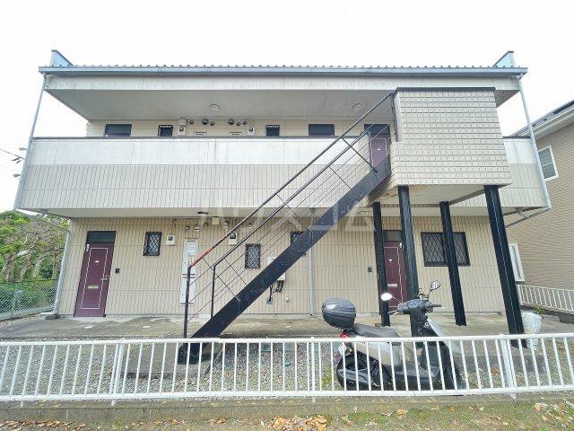 タートルハウス(1K/2階)