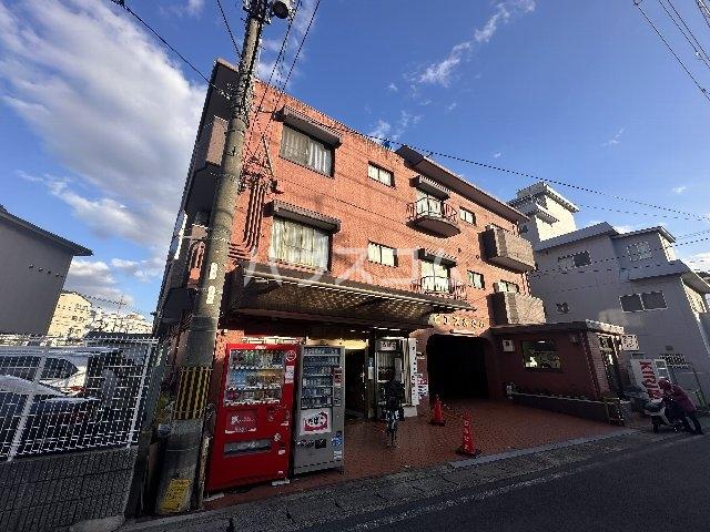 ピエスあさのA