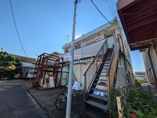 BSハウス