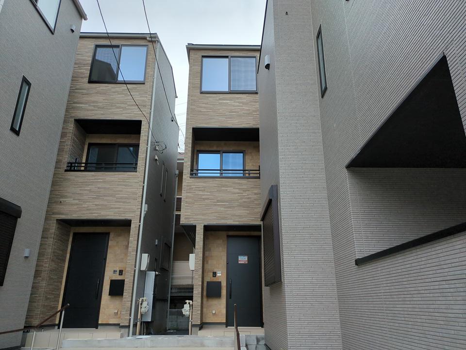 神奈川県藤沢市 3階建 築3年