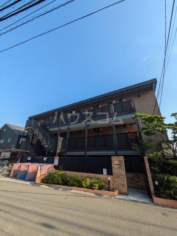 プラウディア