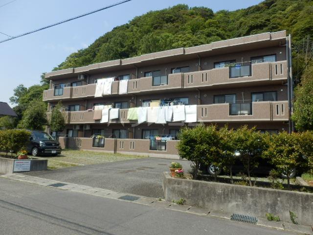 フォレスタヴィアーレ