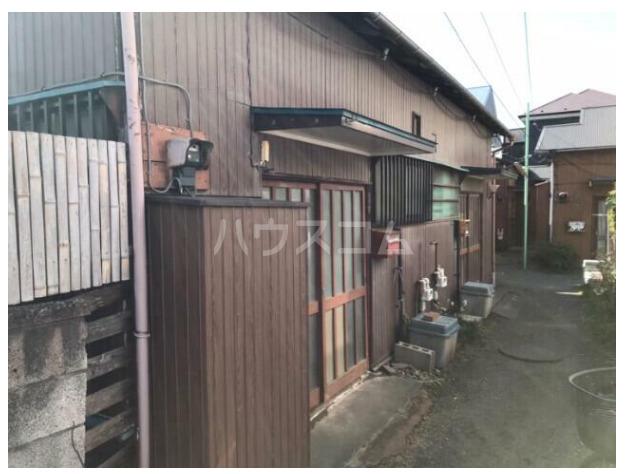 小田急電鉄江ノ島線 藤沢本町駅 徒歩7分  築47年(2K)