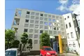 ハウズ・プラザ