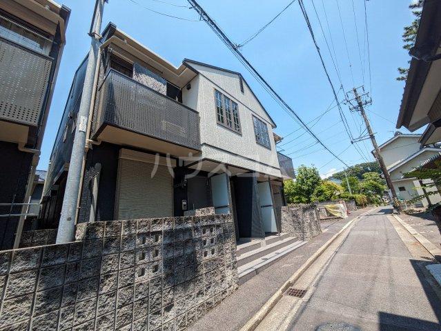 シャーメゾン知
