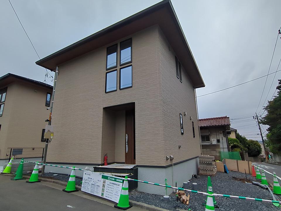 京王電鉄京王線 飛田給駅 徒歩6分  築1年(3LDK)