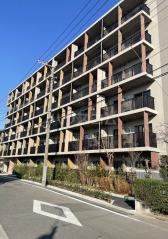 ロイジェント西新井