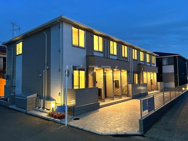 レヴメゾン神山参番館