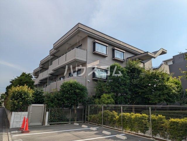 プレイスアイズ