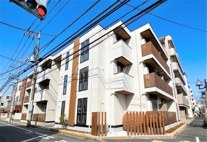 AUSPICIOUS HOUSE
