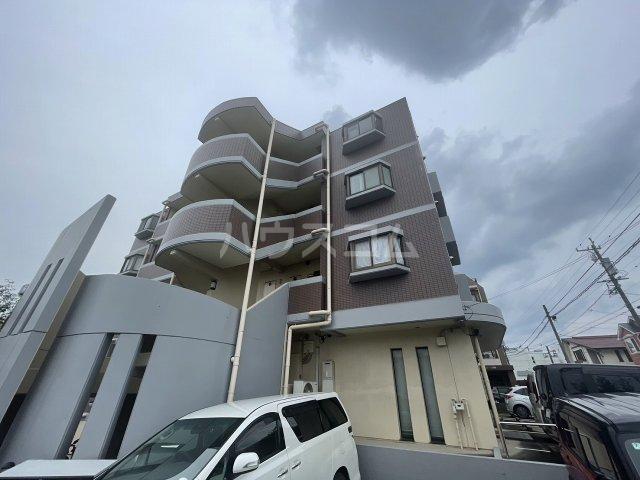 ウィステリアパレス
