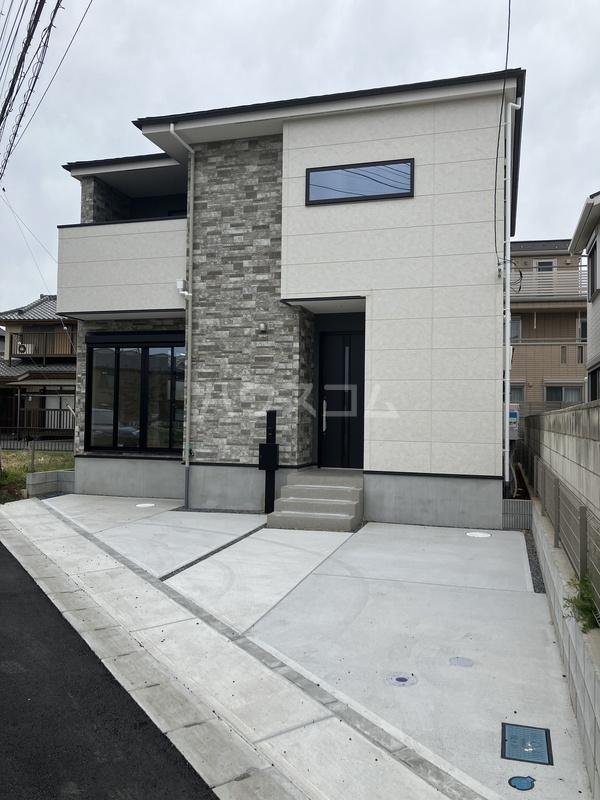 京成電鉄本線 京成大和田駅 徒歩10分 2階建 築1年