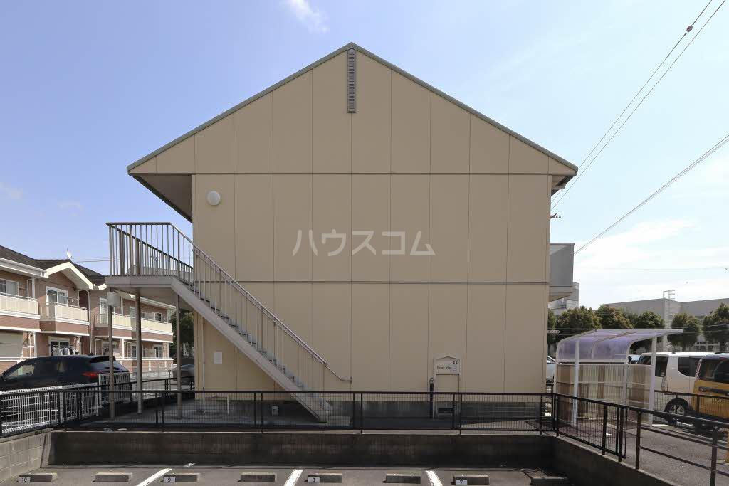 PEACE TRIBE B棟