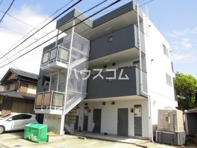 メゾンヤザコ