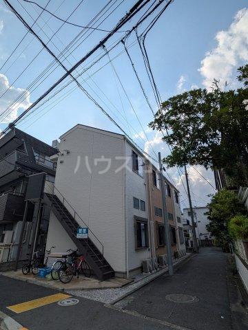 フルーブ