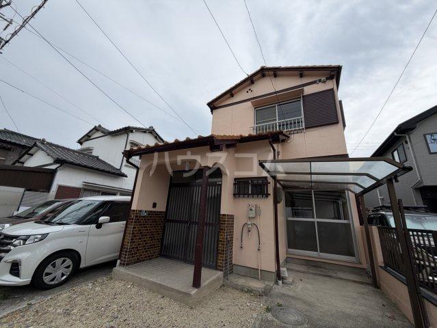 カニエ泉一丁目戸建