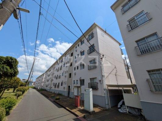 長津田団地12号棟