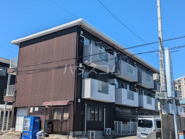ビューハイム・コヤナギ・岡村