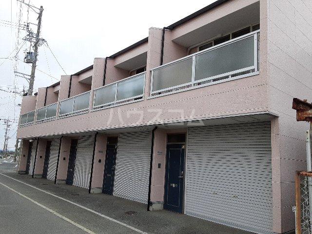 PRIVATE GARAGE 鴨江