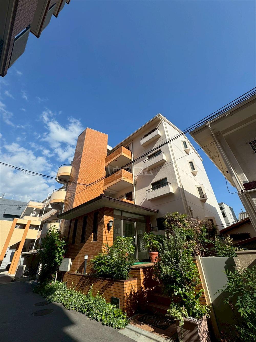 新大阪ファミール 東館
