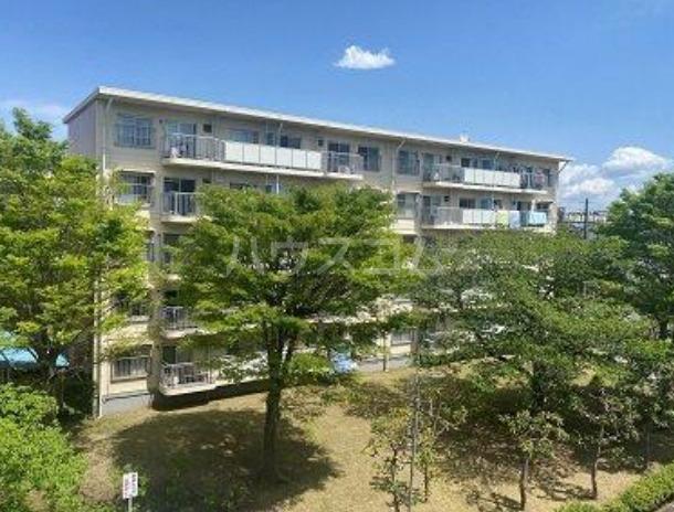 みつわ台団地11号棟