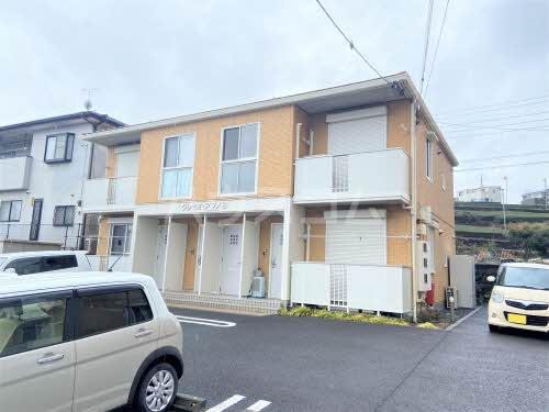 クレセオアマノ