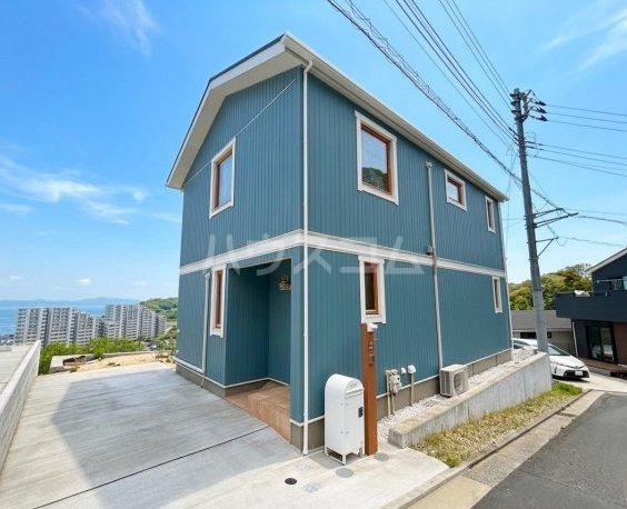 京浜急行電鉄本線 浦賀駅 徒歩29分  築4年(3LDK)