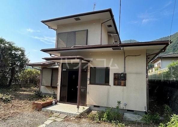 神奈川県足柄上郡松田町 2階建 築48年