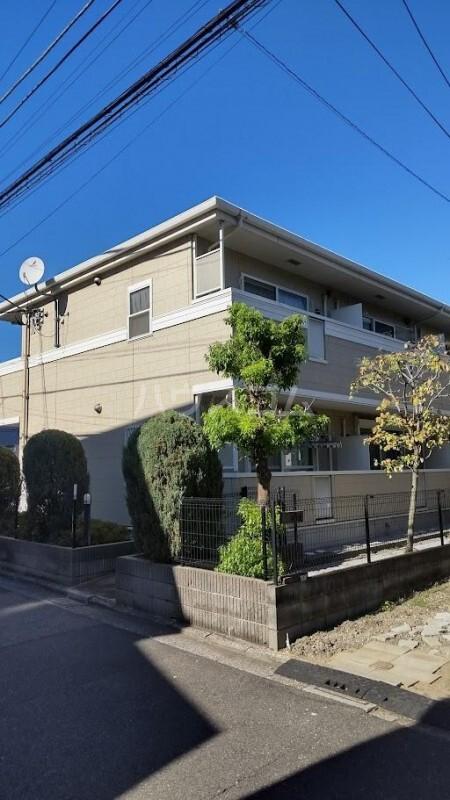 カーバリーハウス