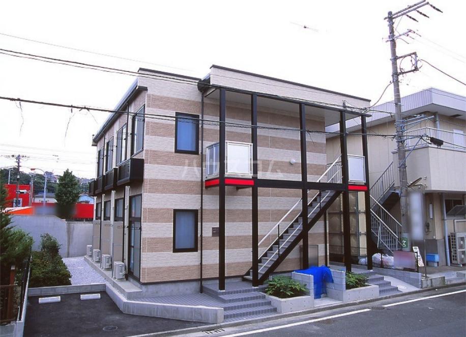 レオパレスひばり