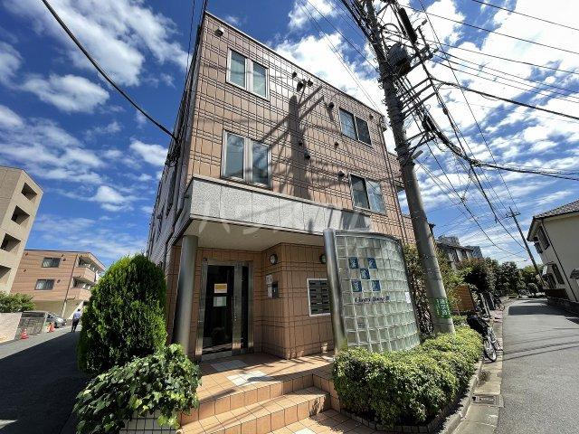 CHERRY HOUSE 3