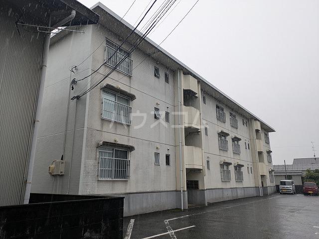 中日ハイツ