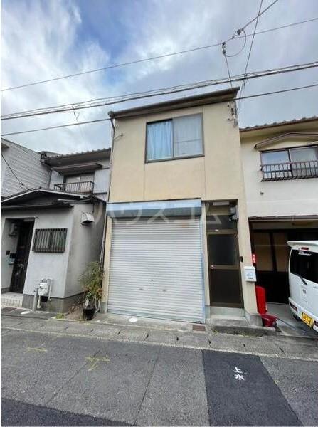 京福嵐山本線 有栖川駅 徒歩7分 2階建 築61年(2K)の外観写真