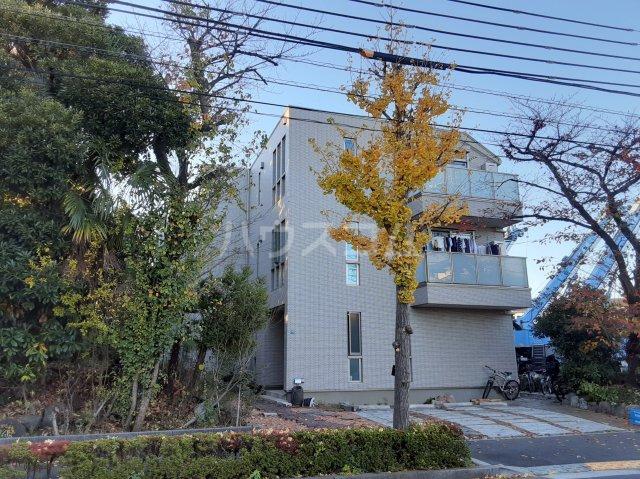 ロックフォレスト