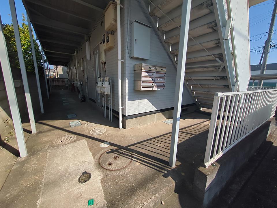 グランデュール・海老原