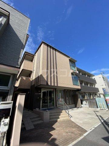 京成電鉄千葉線 千葉中央駅 徒歩13分 3階建 築10年