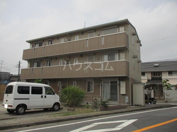 シルクスクエア