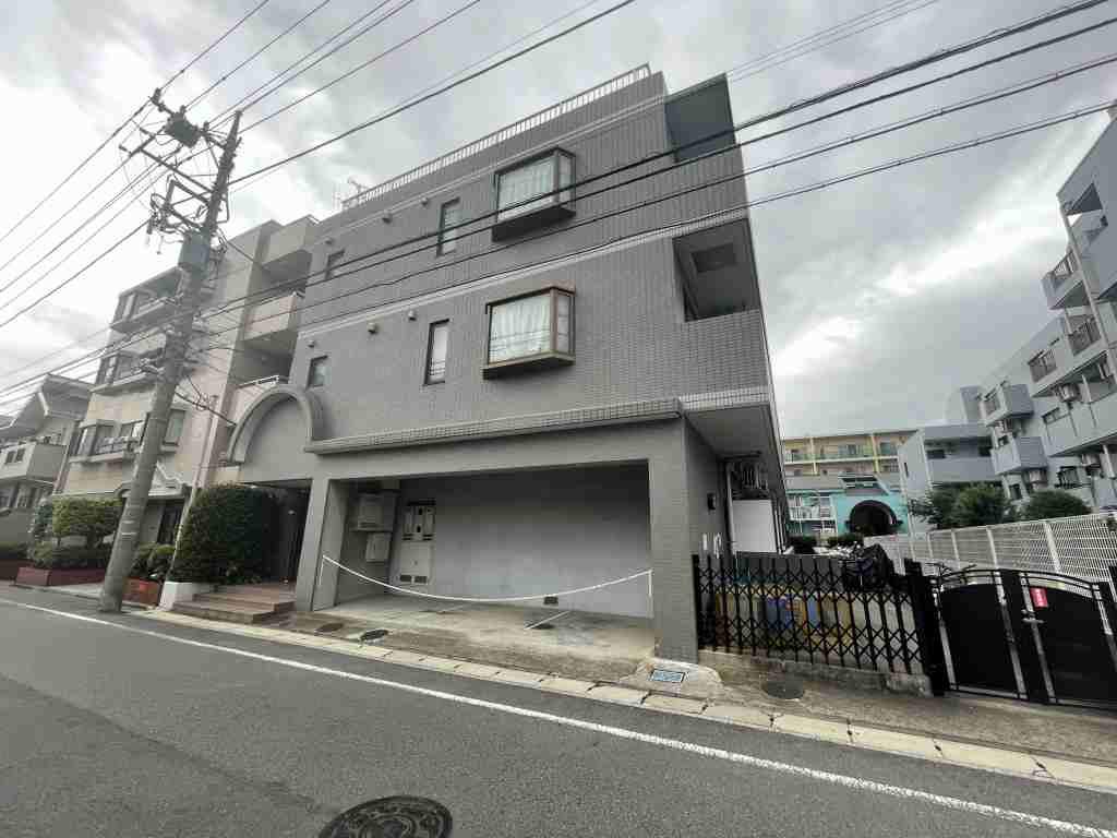 アパートメント カヤ