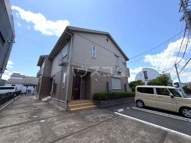 アンジュール