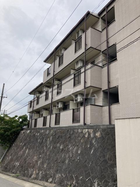 アゼリアヒルズ