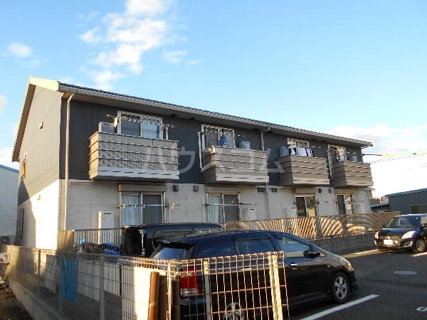 ファミール江川