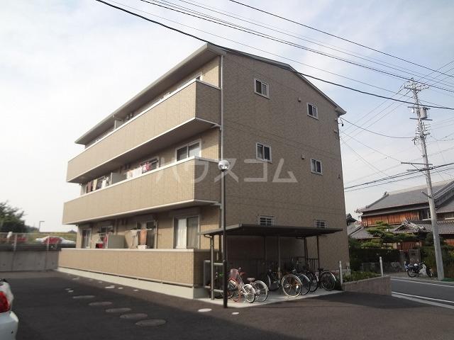 グランシャリオ前屋敷A