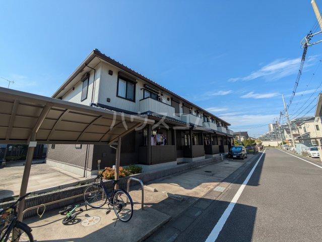 武蔵野線 吉川美南駅 徒歩7分 2階建 築9年