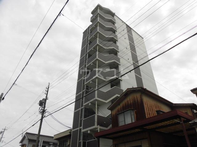 PREMIUM HILLS PLACE