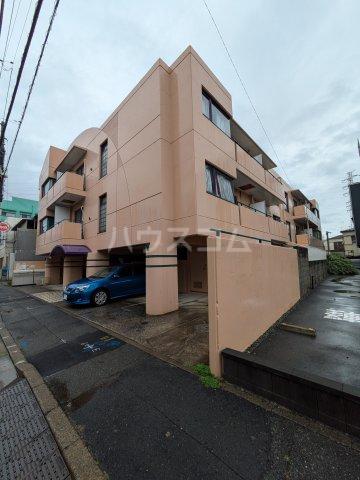 パティオス