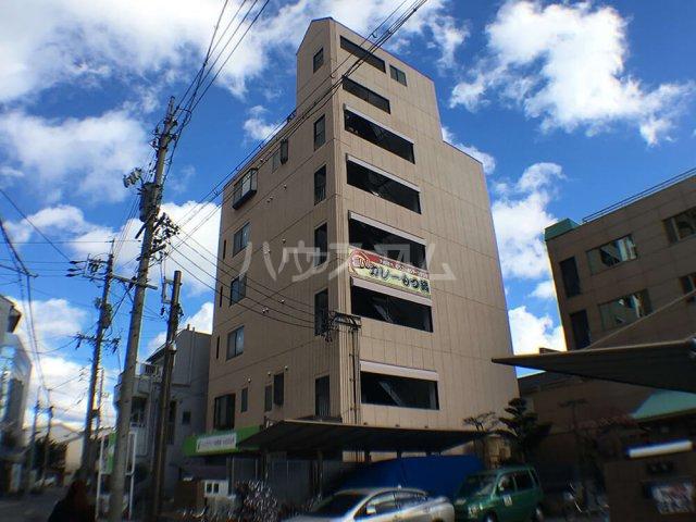 アールブリュット(1K/4階)の外観写真