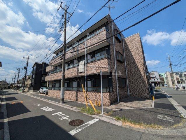 ウィスタリア足立